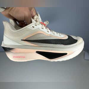 Nike Women’s Zoom Fly 6 Road Racing Shoes Sz 7.5 Pale Ivory Crimson Carbon Plate
